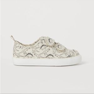 H&M canvas dinosaur shoe size 2